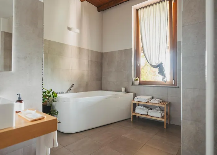 Tenuta Ronco Regio San Fermo della Battaglia